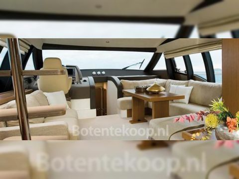 2013 Ferretti 620