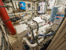 1980 Hatteras Yachts Motor