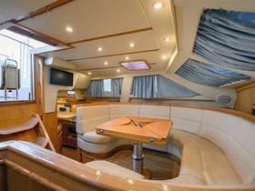 2010 Discovery Yachts 55