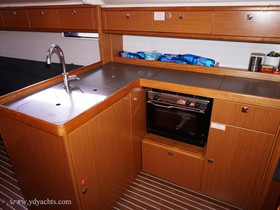 2015 Bavaria Yachts 37 Cruiser till salu