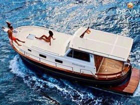 Sasga Yachts Menorquin 100