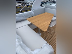 2022 Bavaria Yachts S33