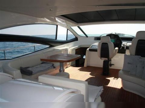 2006 Pershing 62