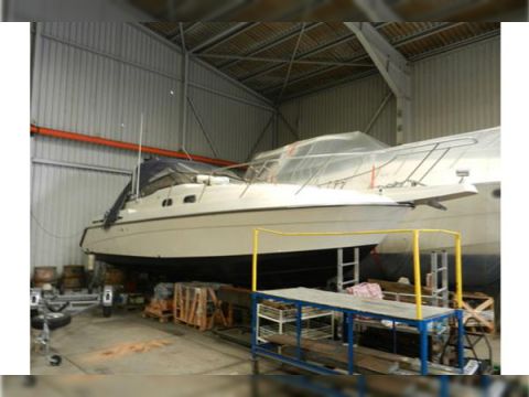 1989 Silverton 30