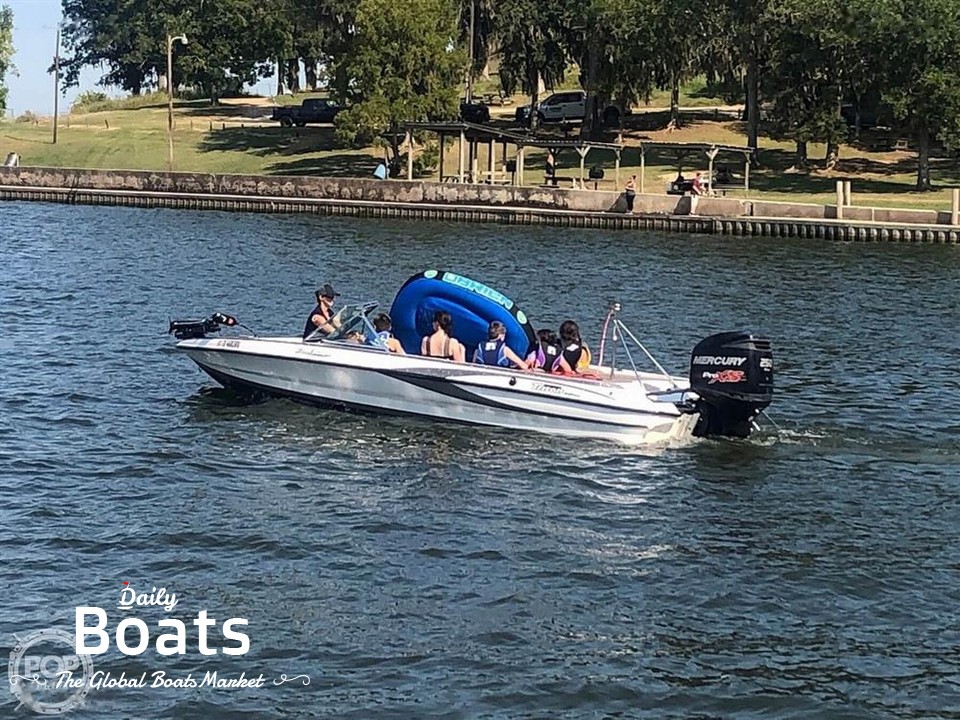 2013 Triton Boats 220 for sale. View price, photos and Buy 2013 Triton