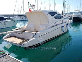 2009 Cayman Yachts 43 Wa til salg