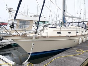 1999 Island Packet Yachts 380