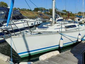 1987 Bénéteau Boats First 305 for sale