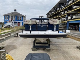 Buy 2018 Hurricane 226F Fun Deck