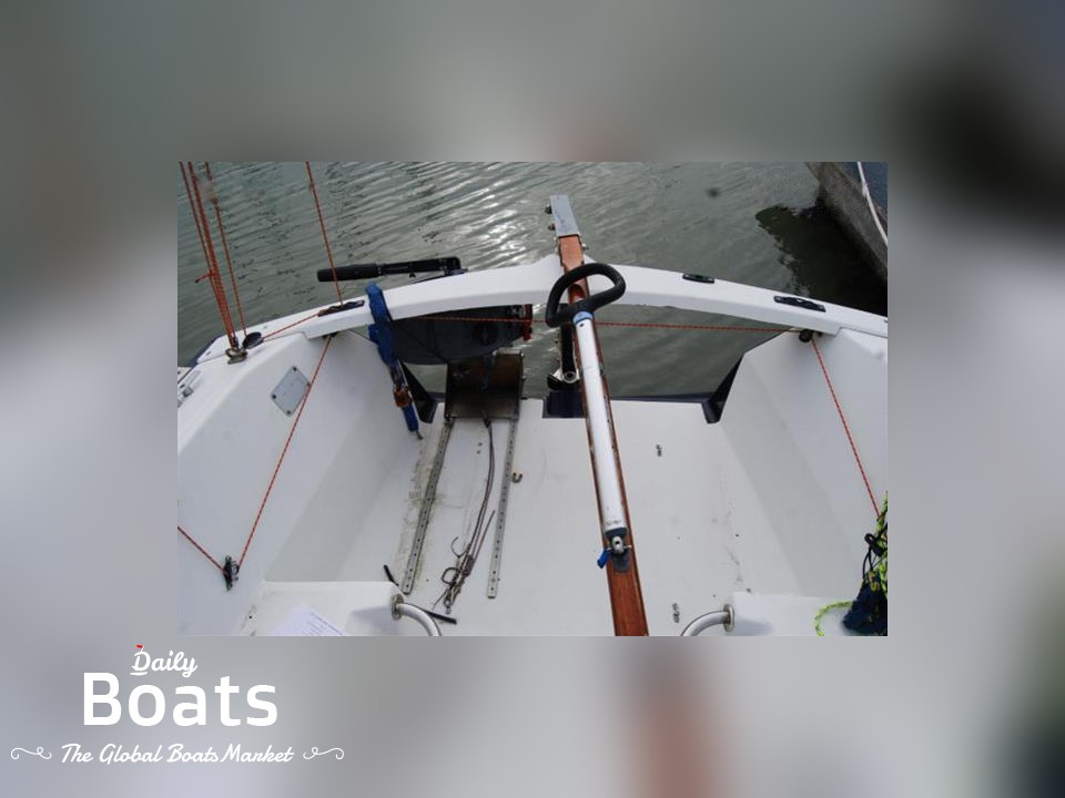 1994 Bénéteau Boats First Class 8 for sale. View price, photos and Buy