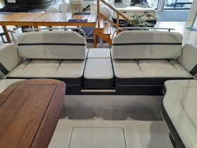 2017 Regal Boats 2800