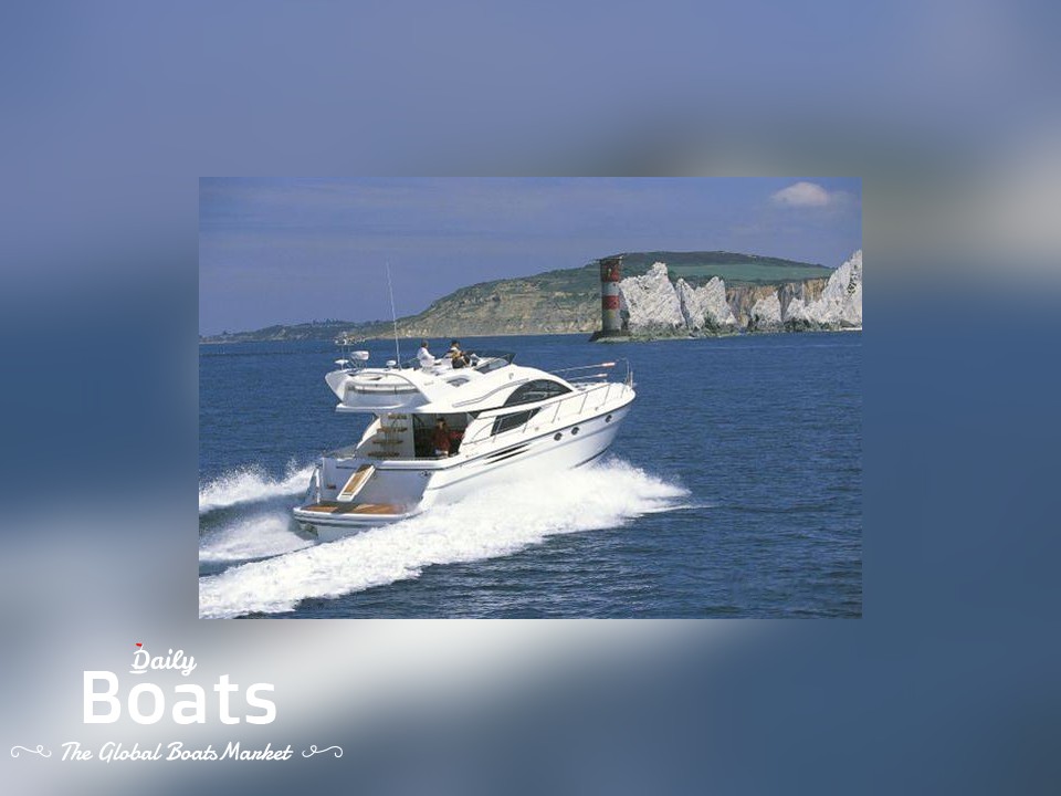 2004 Fairline Phantom 50