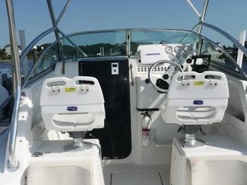 2004 Triton 2426 for sale