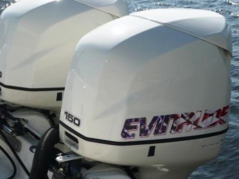 2004 Triton 2426 for sale