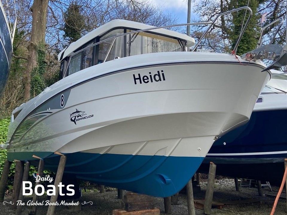 2017 Bénéteau Boats Barracuda 8 for sale. View price, photos and Buy