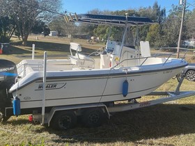Boston Whaler Boats 21 Outrage