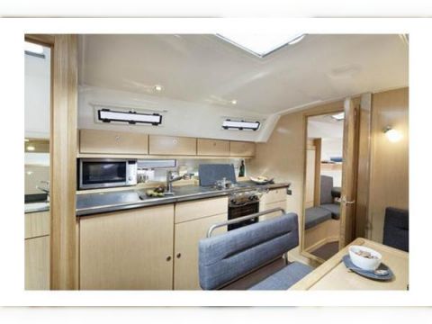 Buy 2012 Bavaria 40
