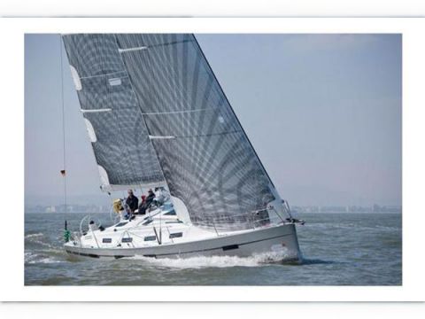 2012 Bavaria 40 for sale