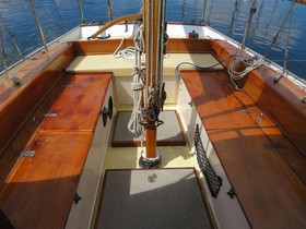 1947 Herreshoff 28