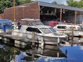 1993 Bayliner Boats 2452 Classic