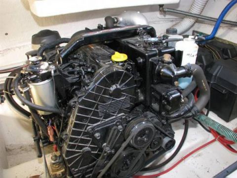 Købe 2004 Uttern C68