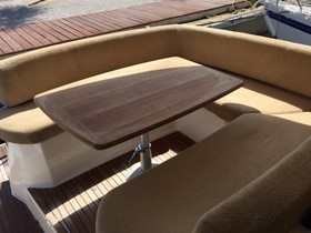 2011 Prestige Yachts 38