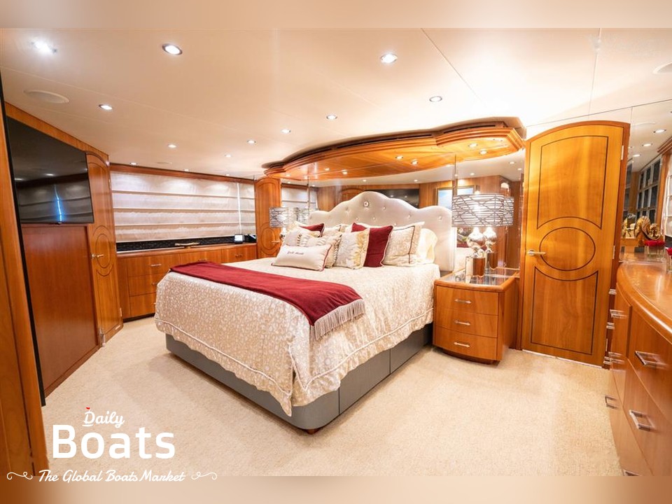 2005 Hatteras Yachts for sale. View price, photos and Buy 2005 Hatteras