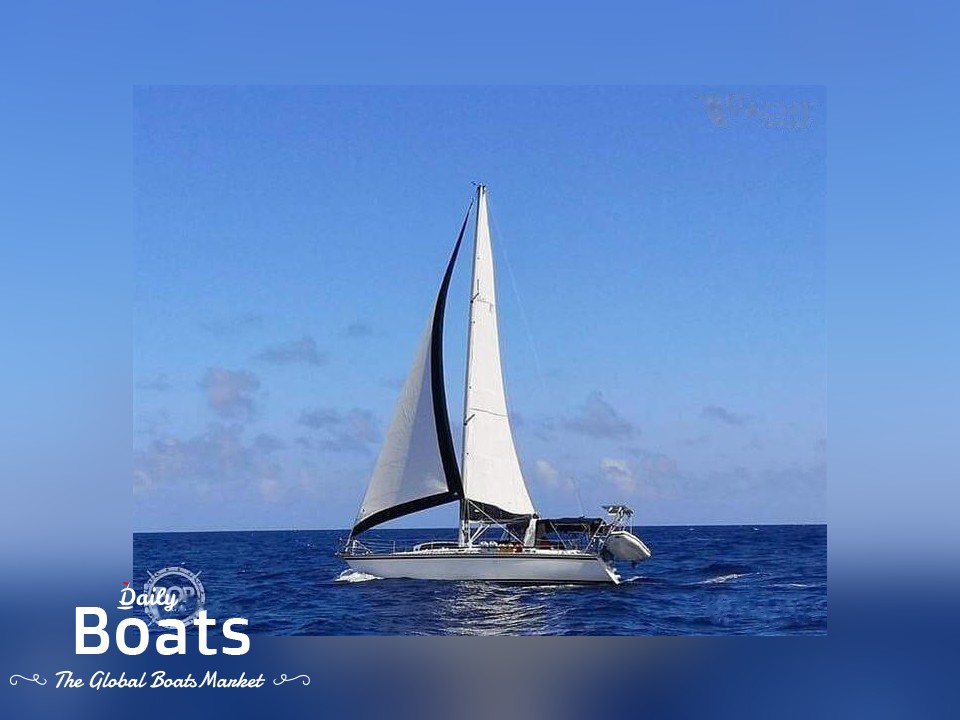 1985 Hunter 40 Legend