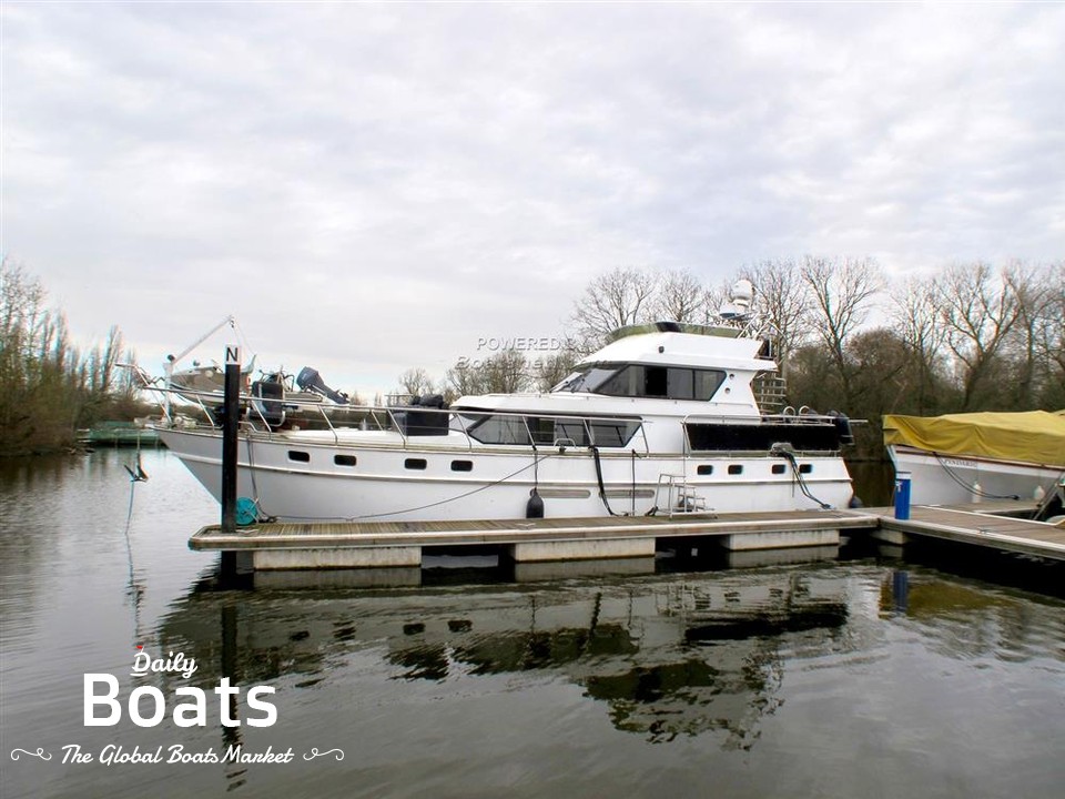 1989 Van der Valk Super Comfort 50 for sale. View price, photos and Buy