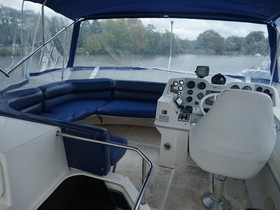 1994 Cruisers Yachts 3850 Aft Cabin