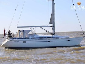 Buy 1996 Bavaria Yachts 37
