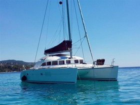 Lagoon Catamarans 380