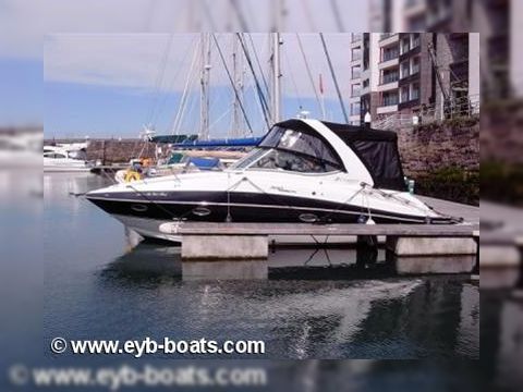 Cruisers Yachts 300 Express