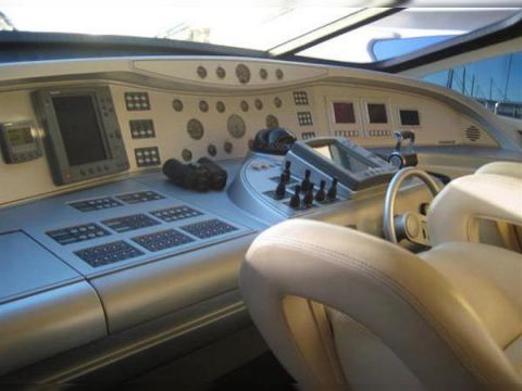 Koupit 2003 Pershing 88