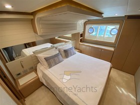 2010 Ferretti Yachts 800 til salg