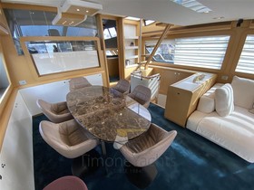 2010 Ferretti Yachts 800 til salg