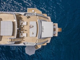 2021 Pershing 140