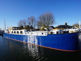 Houseboat Dutch Barge