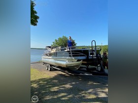 2019 Sun Tracker 20 Dlx in vendita
