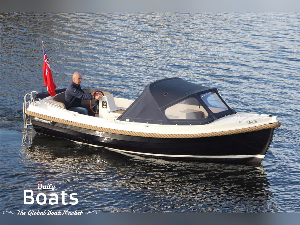 2015 Interboat 17