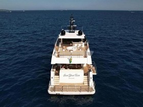 2018 Majesty Yachts 100
