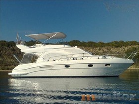 Majesty Yachts 44