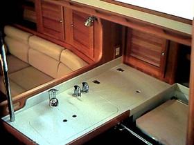 2005 Sabre Yachts 426