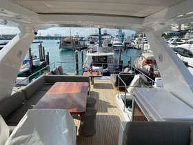 Koupit 2018 Azimut Yachts