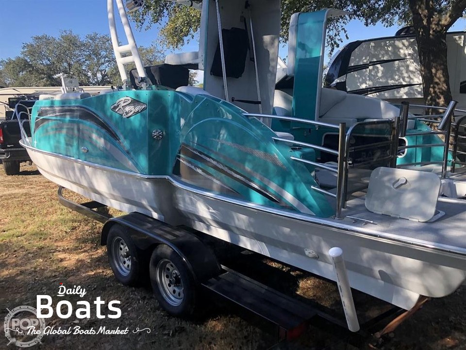 2020 Caravelle Boats 258 Razor Pf Xl for sale. View price, photos and