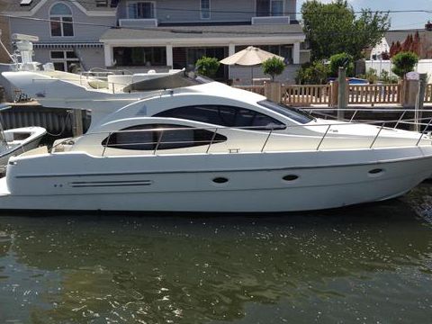 Azimut 42 Flybridge 42