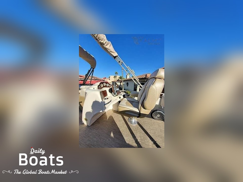 2007 Godfrey 25 for sale. View price, photos and Buy 2007 Godfrey 25