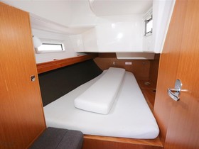 2015 Bavaria Yachts 37 Cruiser