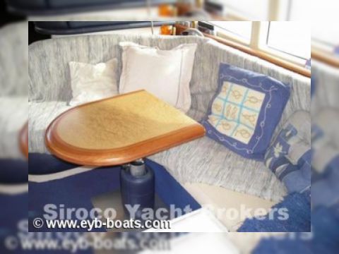 2004 Azimut 42 for sale