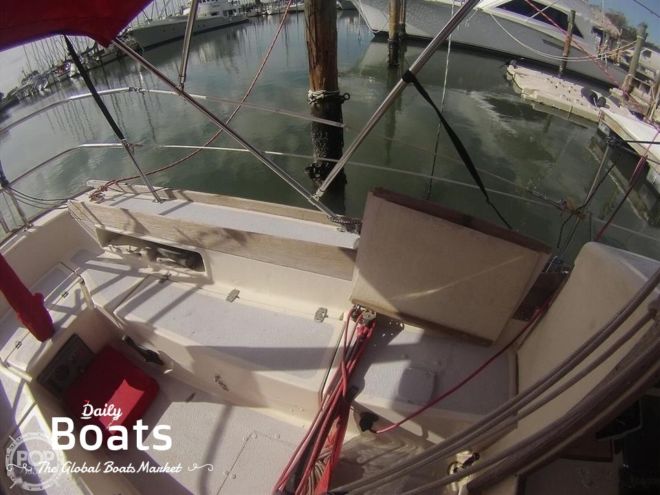 1979 Sandpiper 32 for sale. View price, photos and Buy 1979 Sandpiper